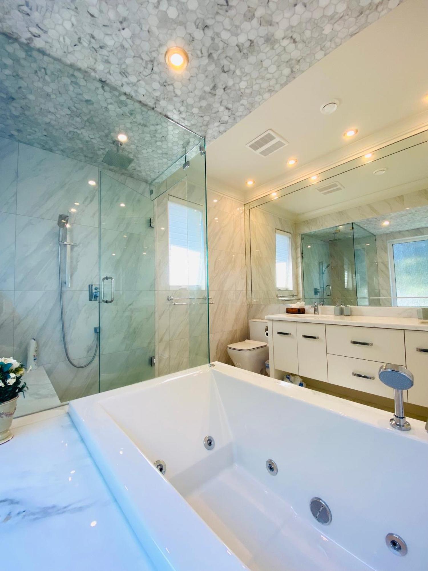 ריצ'מונד Vancouver Shangrila House מראה חיצוני תמונה