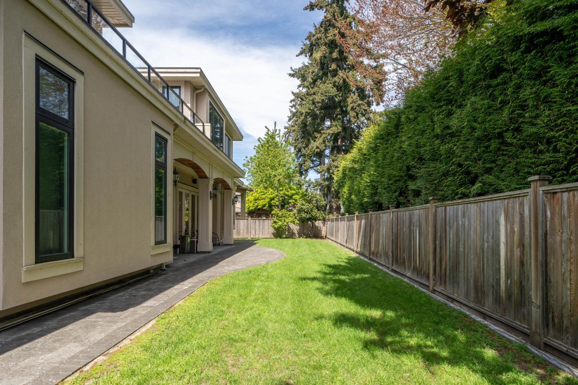 ריצ'מונד Vancouver Shangrila House מראה חיצוני תמונה